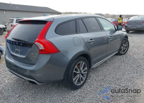 2017 Volvo V60 Cross Country T5 from USA, damaged, VIN YV440MWK7H1023845